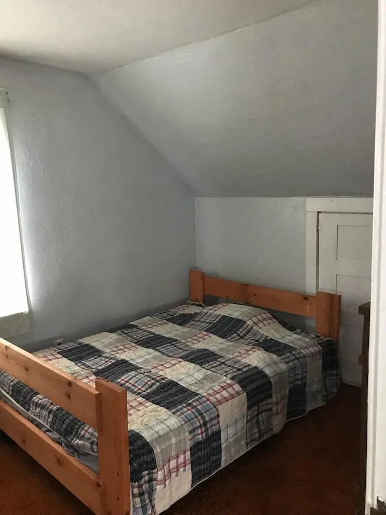3 bed, 1400 sqft, $1,700 — Photo 4