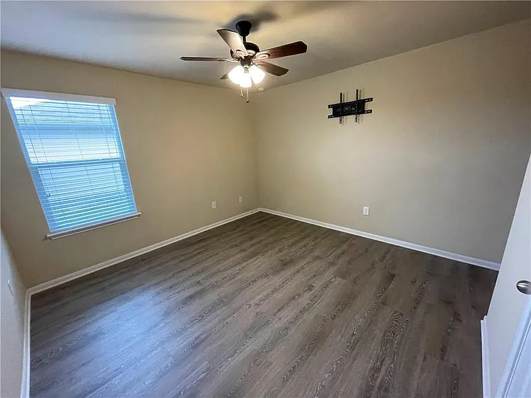 222 Camellia Dr — Photo 23