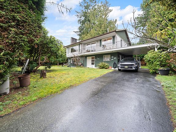 2nd image of 1553 55a St