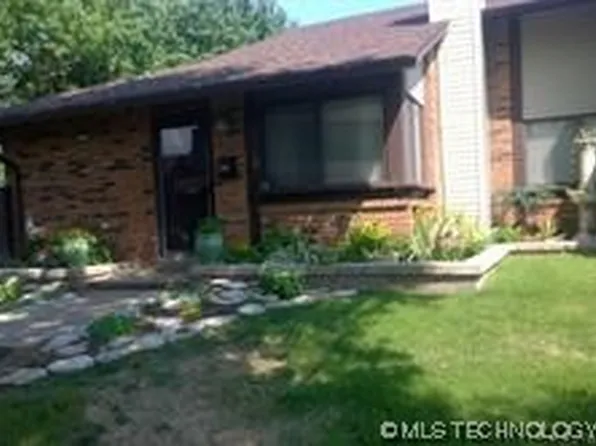 1215 S 111th East Ave #321D, Tulsa, OK 74128
