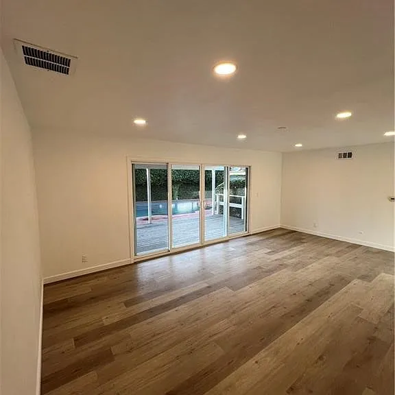 909 S Echo Pl — Photo 14