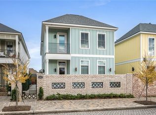 560 Bocage Ct, Covington, LA 70433