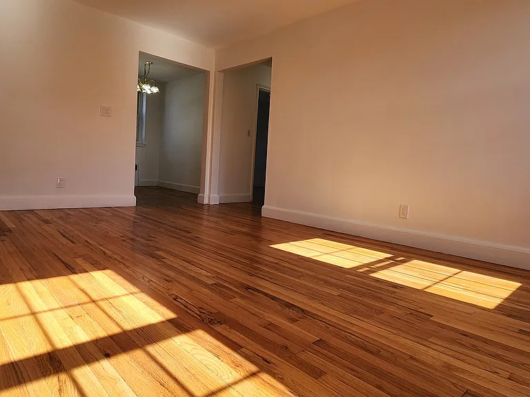 29 Englewood Ave #6 — Photo 4