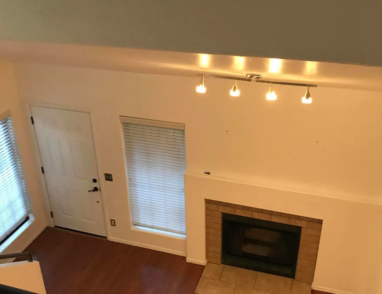 2 bed, 1270 sqft, $1,675 — Photo 2