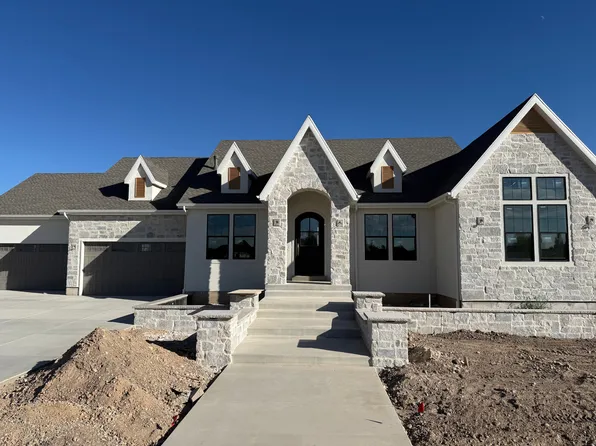 1427 W Willow Brook Ln, Kaysville, UT 84037