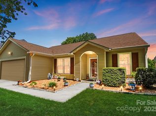 118 Winborne Dr, Mooresville, NC 28115