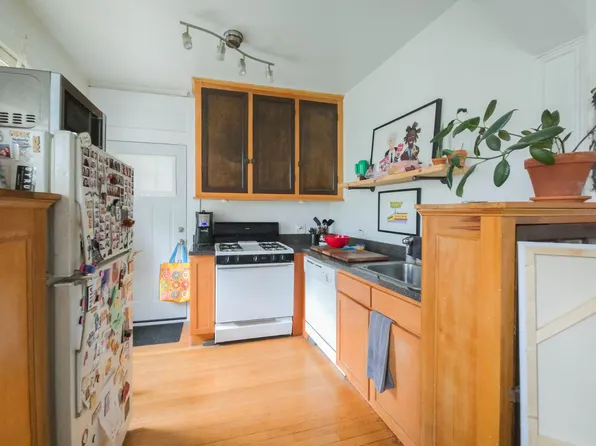 4500 N Greenview Ave #3, Chicago, IL 60640