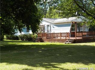 6950 Lee Rd, Canandaigua, NY 14424