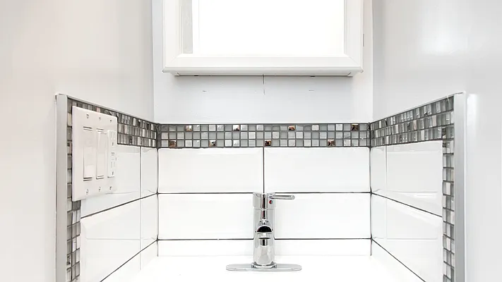 Rented by Nooklyn NYC LLC | media 59