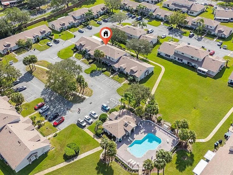 1220 Garden Isle Ct — Photo 4