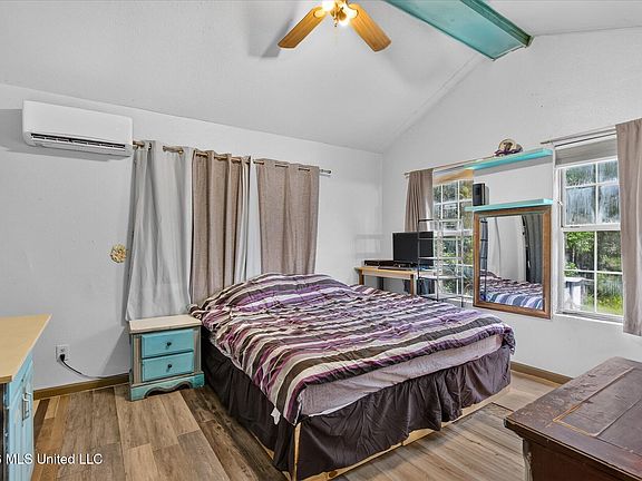 5th image of 6299 Ball Park Rd