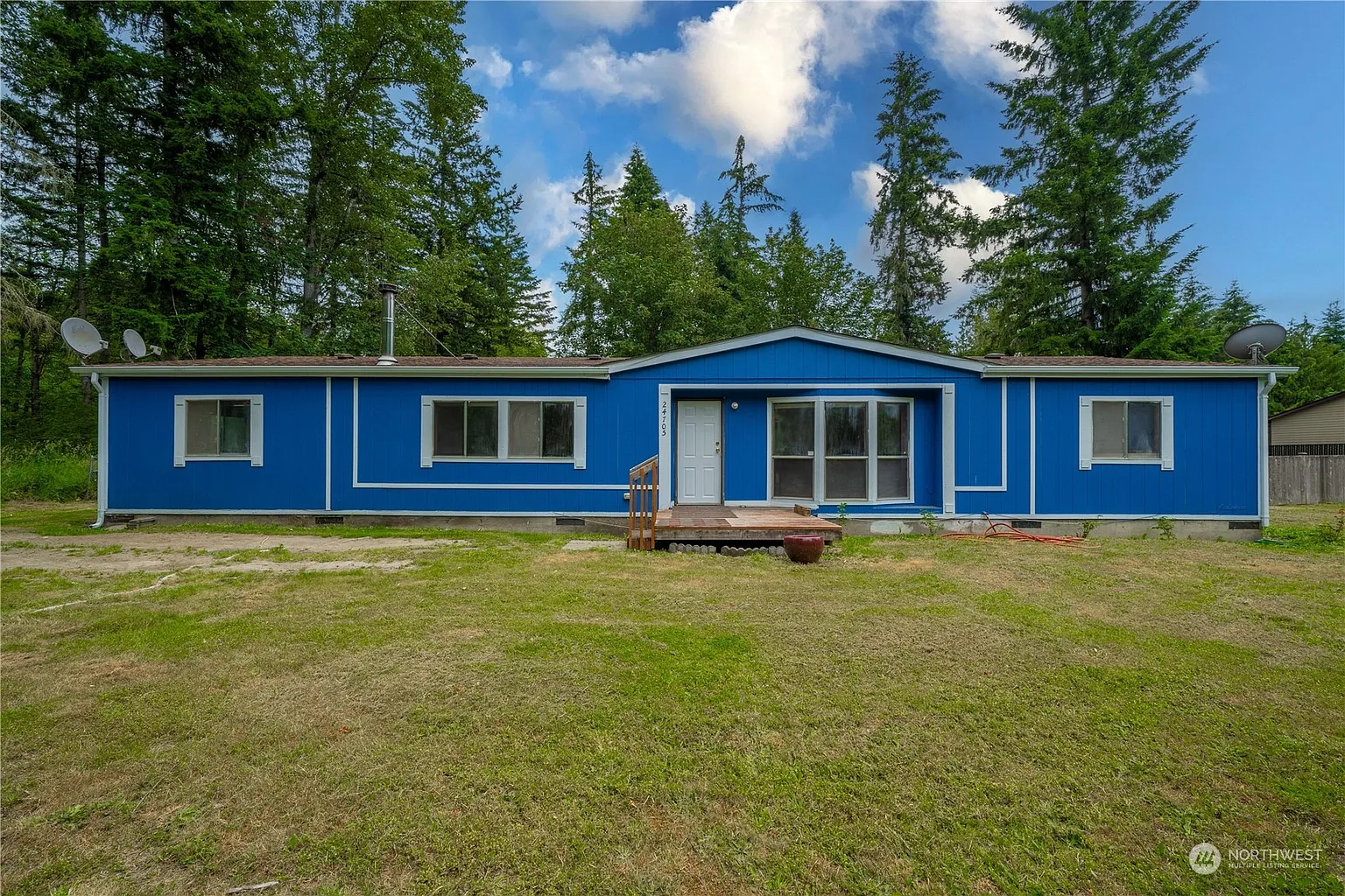 24705 152nd Avenue E photo 1