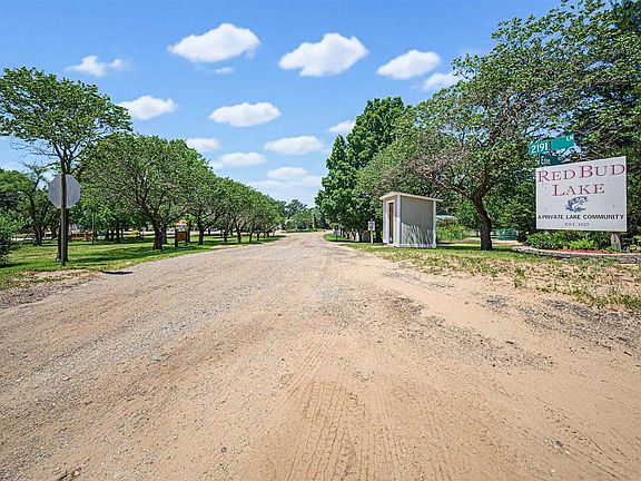 3rd image of 2191 Eden Rd Lot 15