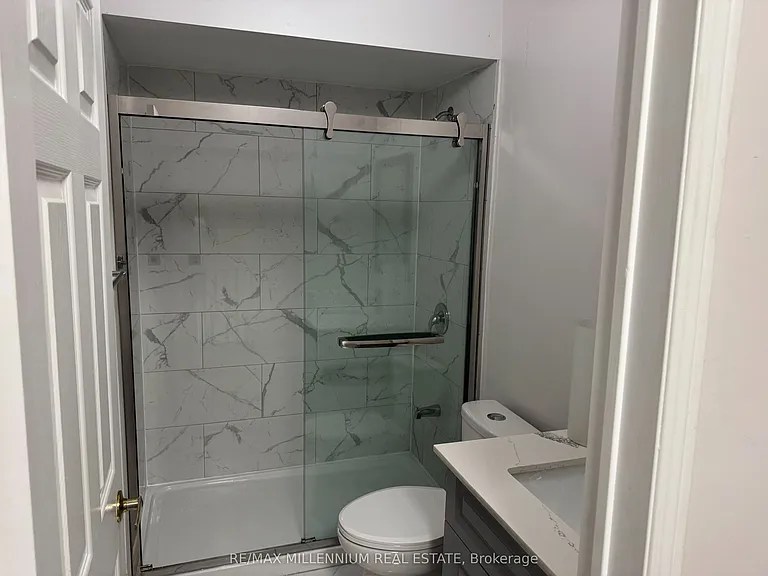 229 Kelso Cres — Photo 14