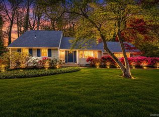 14 Bunkerhill Drive, Huntington, NY 11743