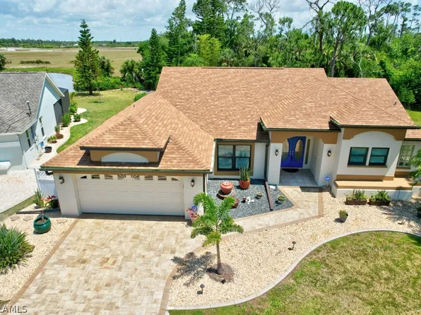 16681 Acapulco Rd, Punta Gorda, FL 33955