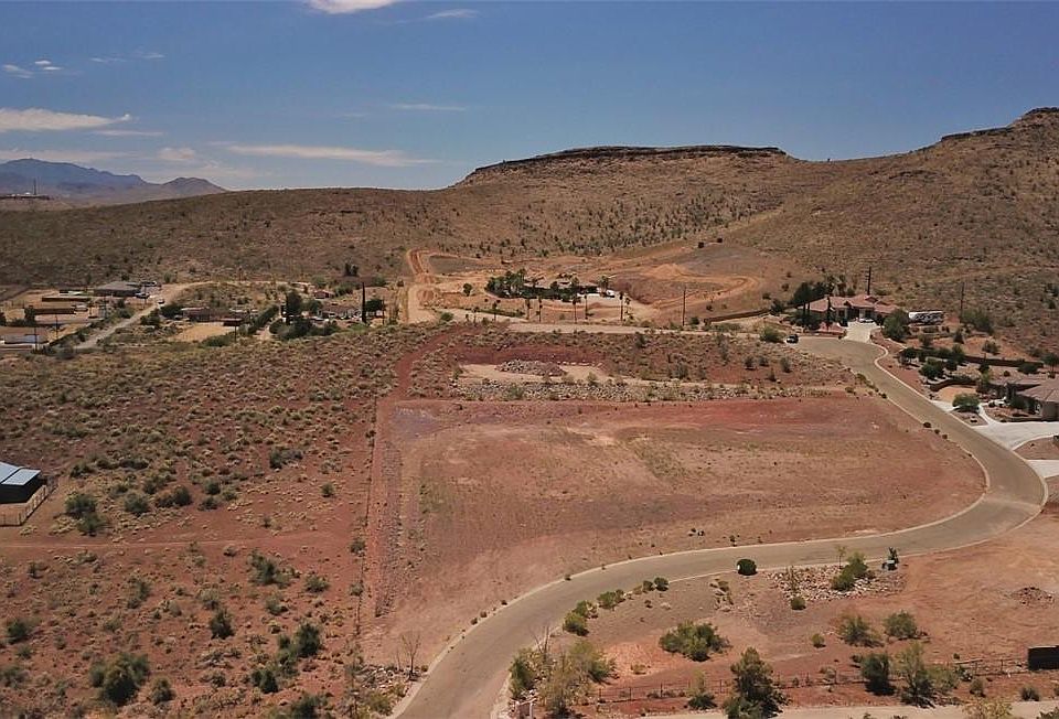 1st image of 3720 Cerbat Vista Dr