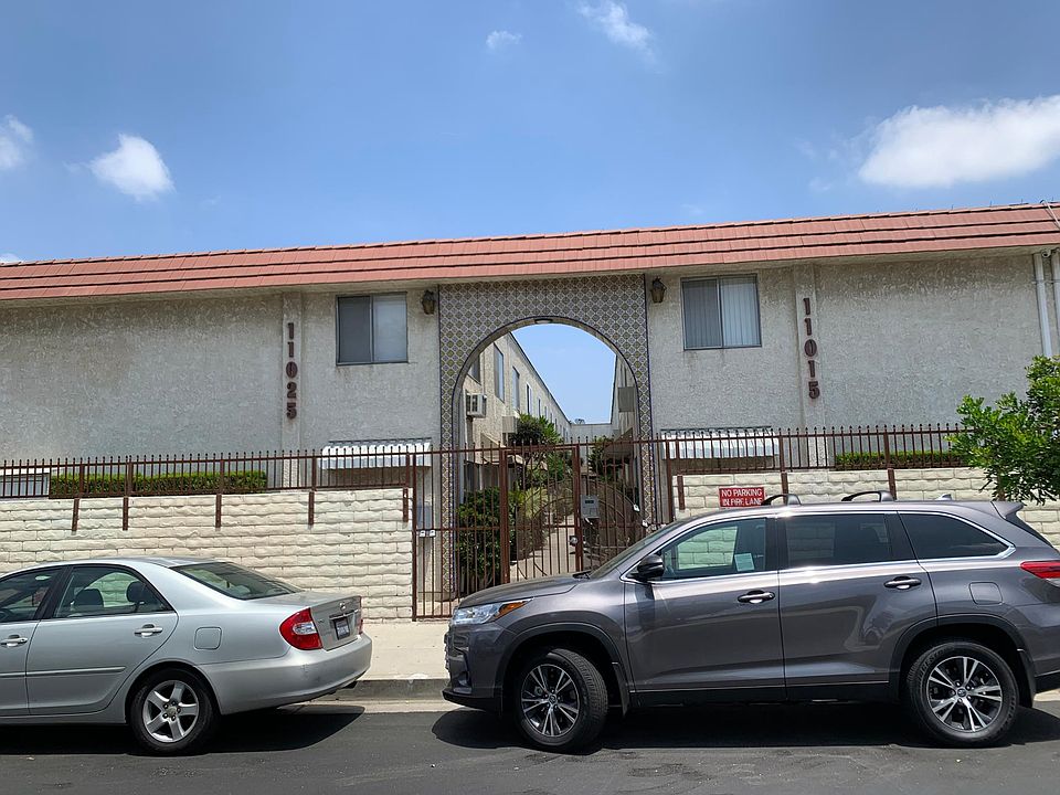 1st image of 11015 Kittridge St APT 119