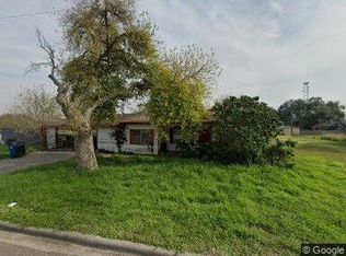 702 Kline, Odem, TX 78370