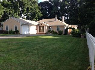 283 Prospect St, Fall River, MA 02720