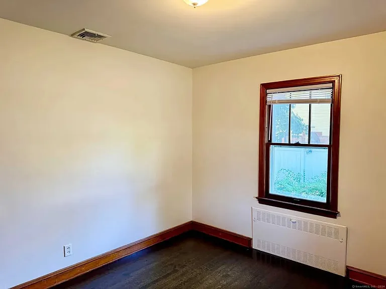 26 Mansfield St — Photo 15