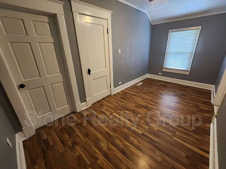 1535 Barbour Ave — Photo 4