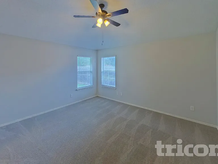 757 Dema Ln — Photo 6