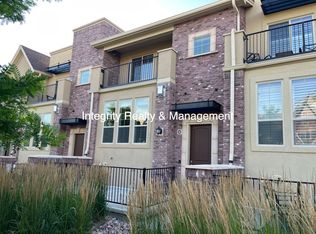 950 Elmhurst Dr UNIT D, Highlands Ranch, CO 80129