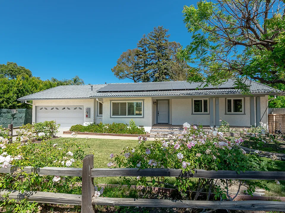 376 Quiet Ct