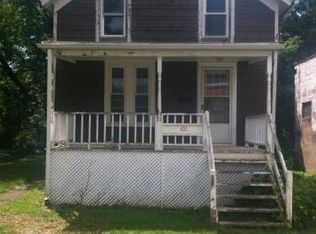 410 Sconondoa St, Oneida, NY 13421