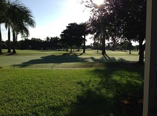 2774 Crayton Rd, Naples, FL 34103