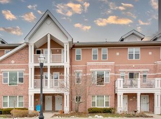 212 55th St #B, Kenosha, WI 53140