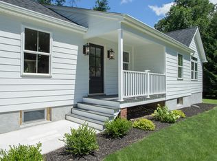 36 Deerfield Pl, Beacon, NY 12508