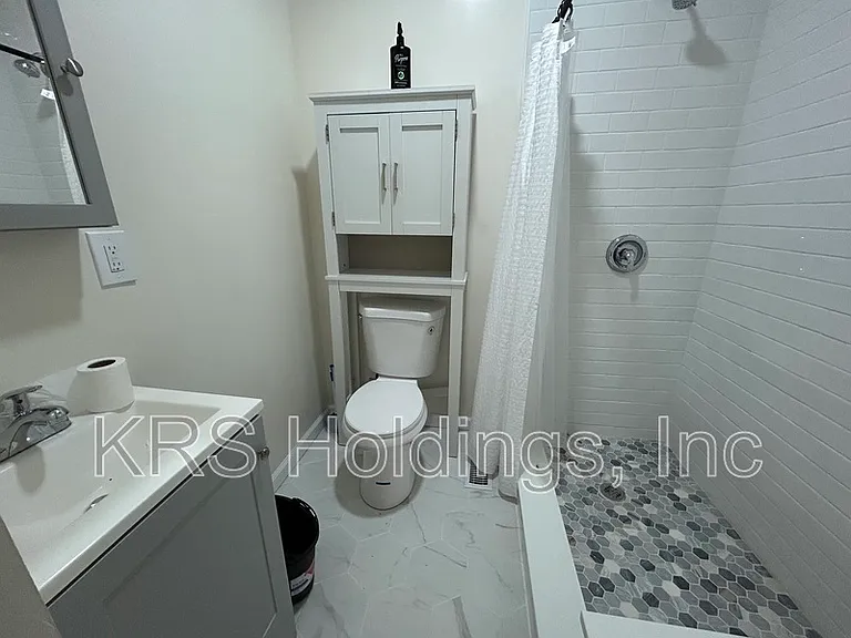 1112 Hoover Ave — Photo 7