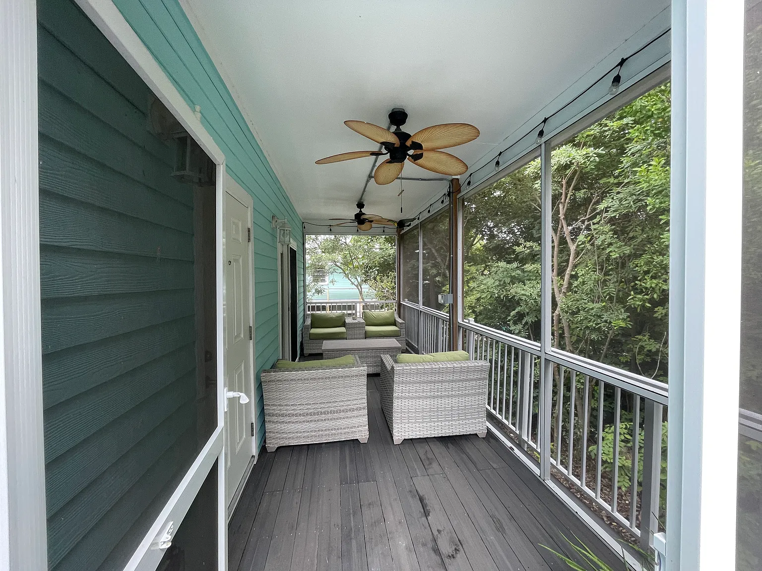 3 bed, 1200 sqft, $4,000 — Photo 3