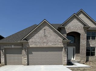 52683 Char Marie Dr, Macomb, MI 48042