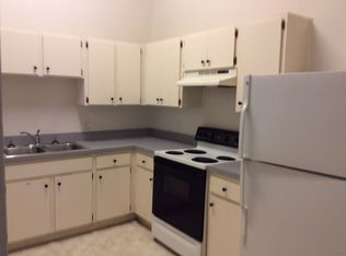 8507 N Hyaleah Rd, Tampa, FL 33617