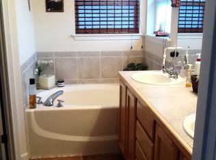 3482 Phillips Ave, Enumclaw, WA 98022