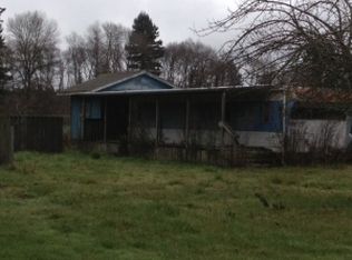 201 Tierney Rd, Redcrest, CA 95569