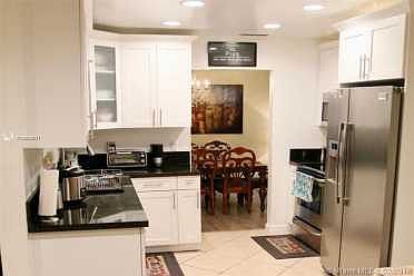 Home For Sale In Oriole Margate