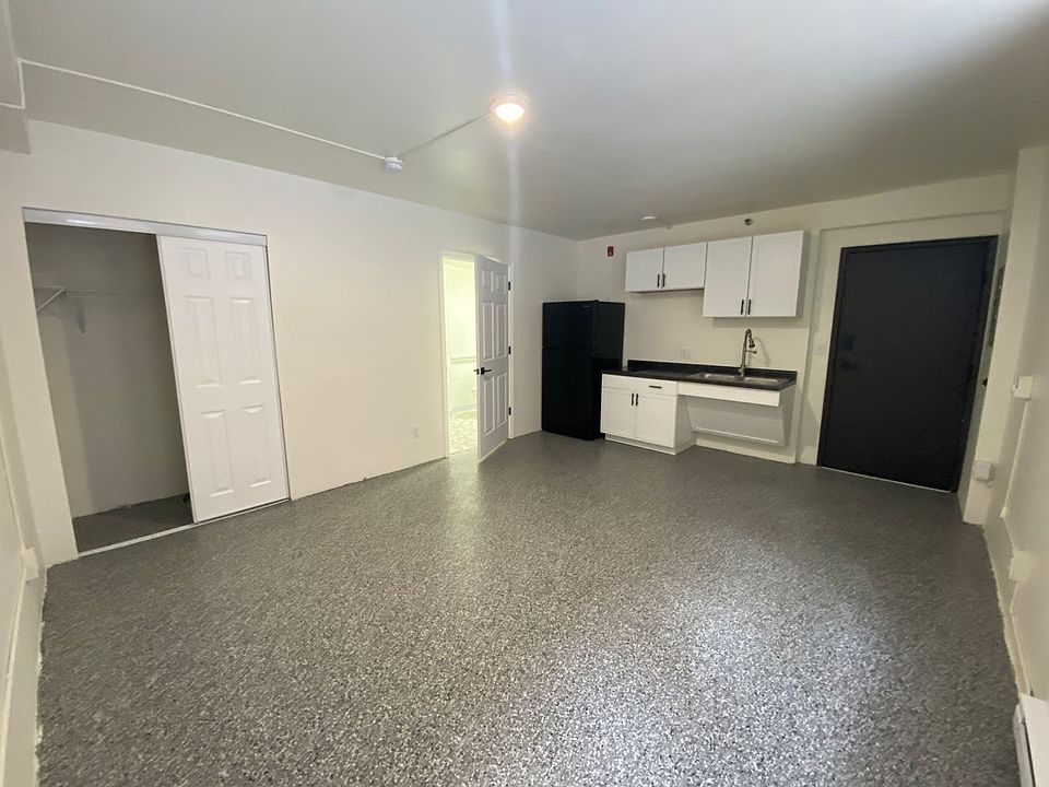 1st image of 114 N 3rd St #222