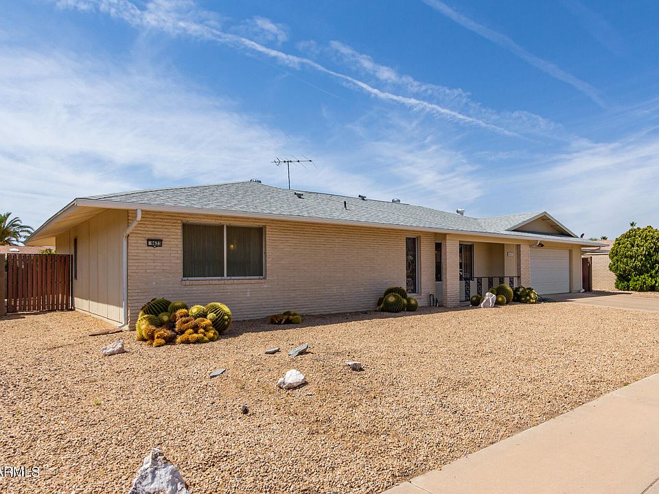 1st image of 9623 W LINDGREN Avenue