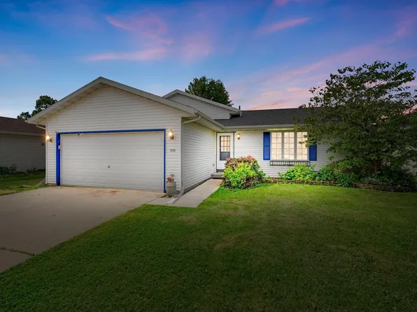 373 Broadmoore DRIVE, Hartford, WI 53027