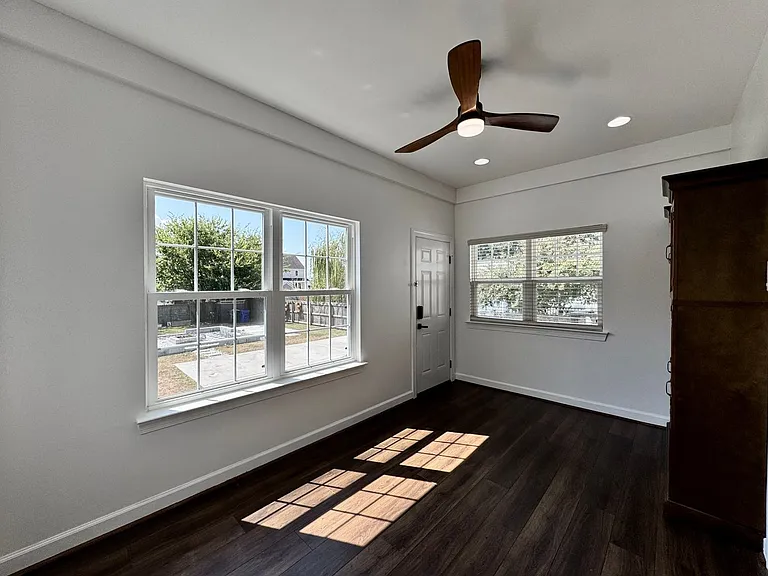 1123 W Ocean View Ave — Photo 23