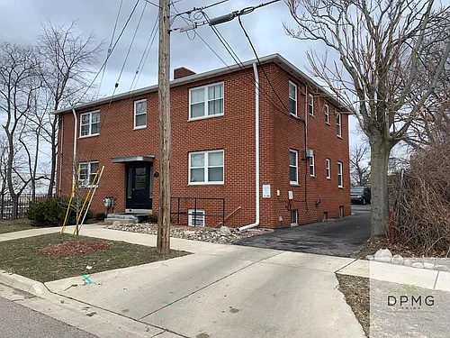 124 W South St Photo 1