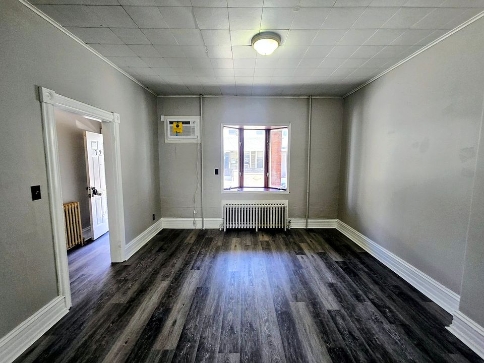 1st image of 126 N Penn St