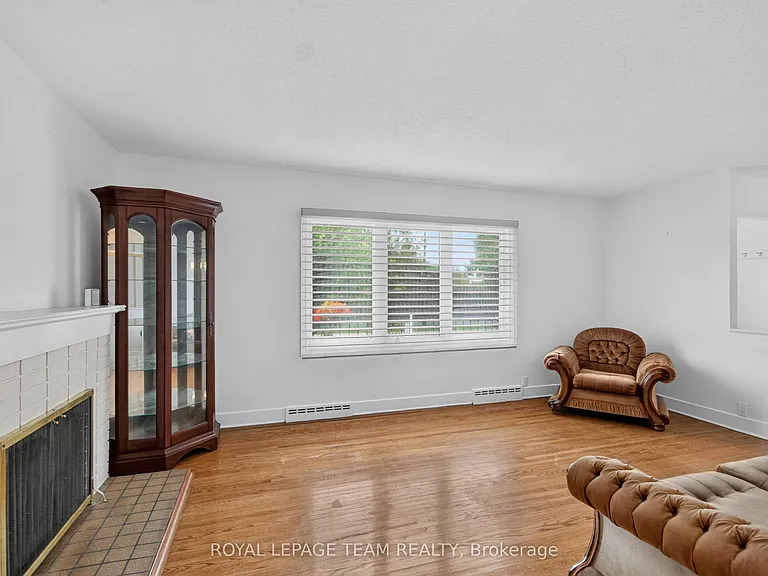 53 Fieldrow St — Photo 6