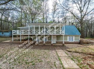 9044 Blue Springs Cir, Athens, AL 35611