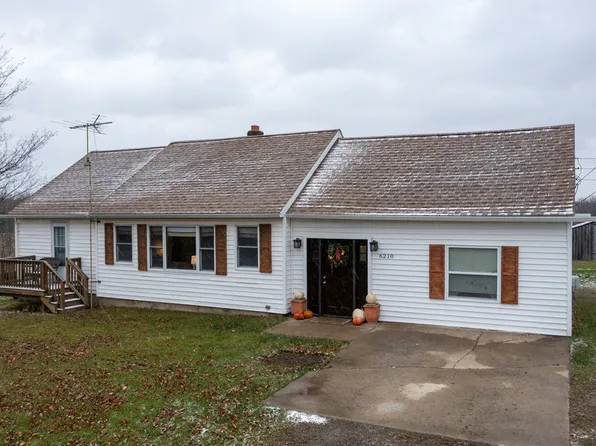 6210 County Route 17, Savona, NY 14879