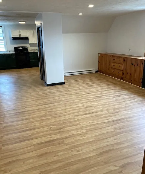 321 N Main St #3 — Photo 3